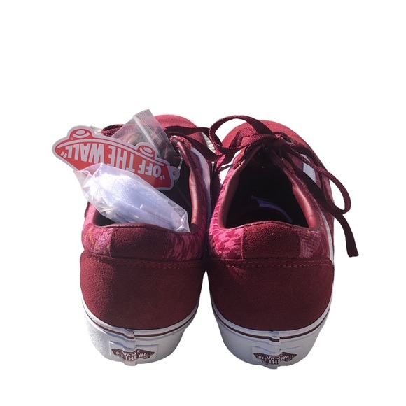 VANS WARD  NWOB BURGUNDY MAROON AND WHITE PLAID SUEDE SNEAKERS - Picture 2 of 7